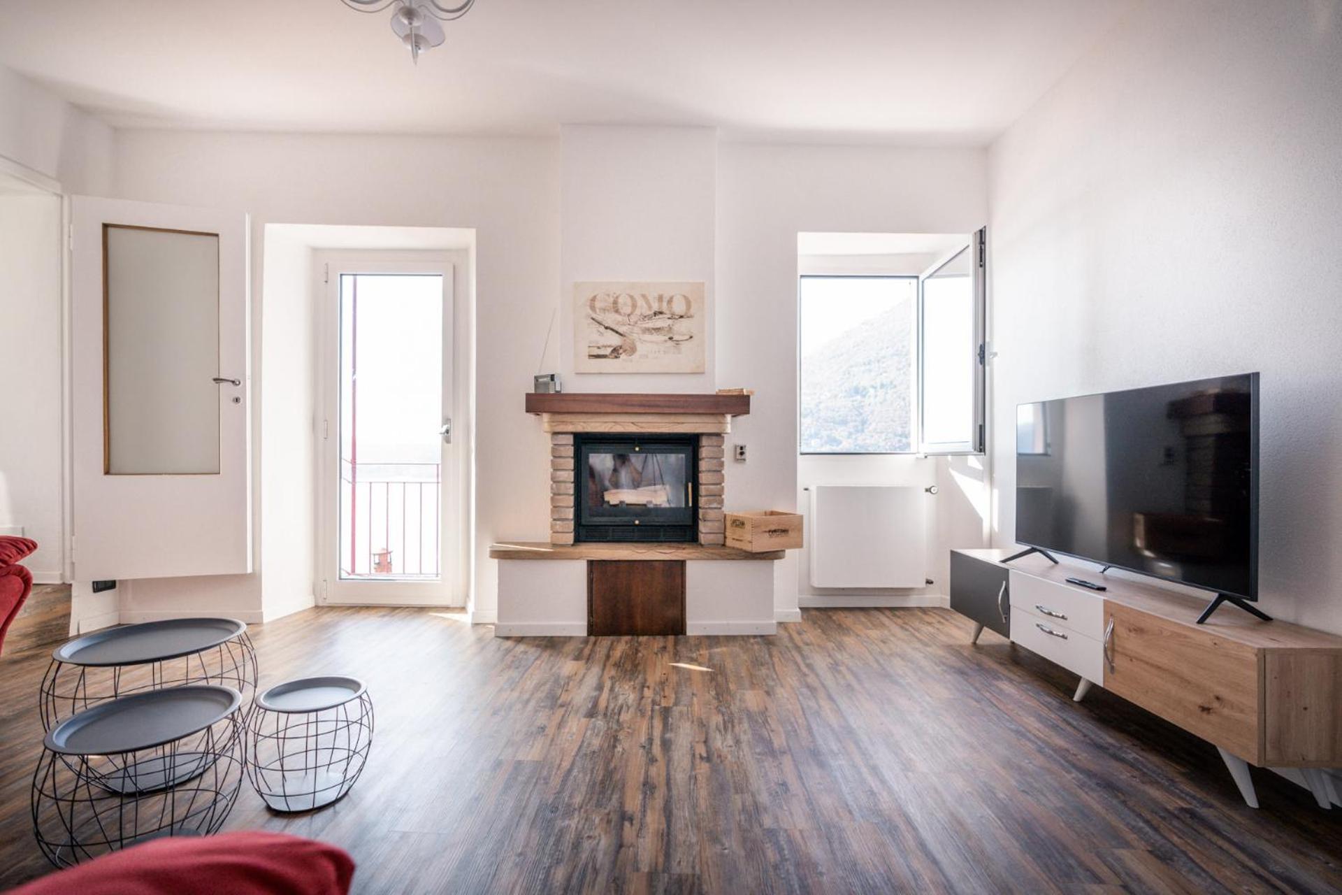 Dnart Holidays Home Blevio Bagian luar foto