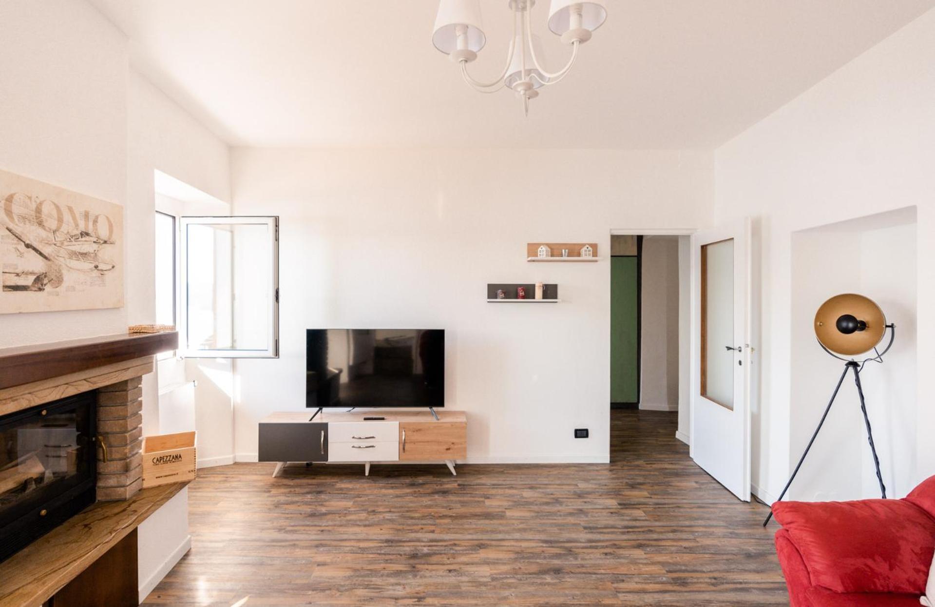 Dnart Holidays Home Blevio Bagian luar foto