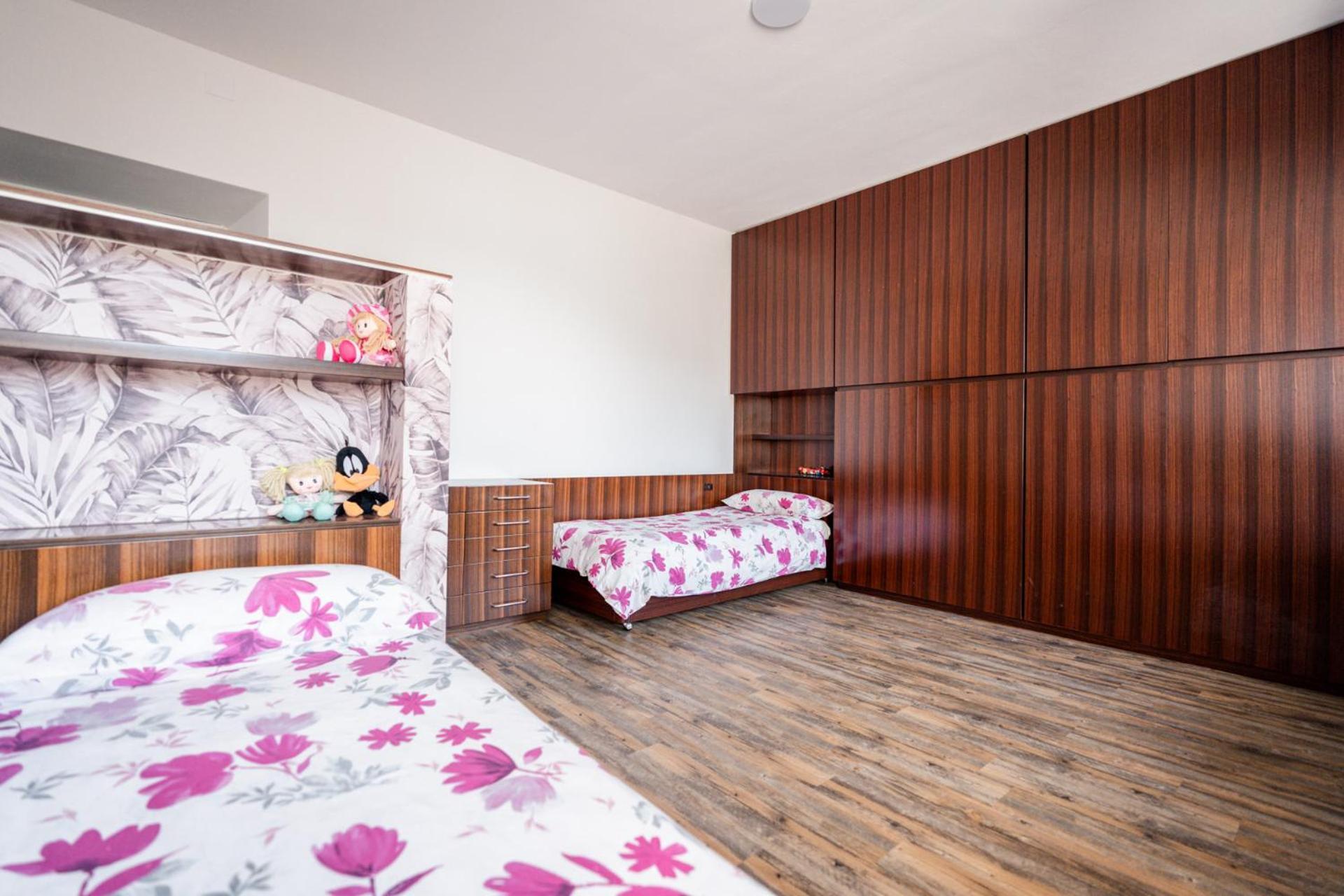 Dnart Holidays Home Blevio Bagian luar foto
